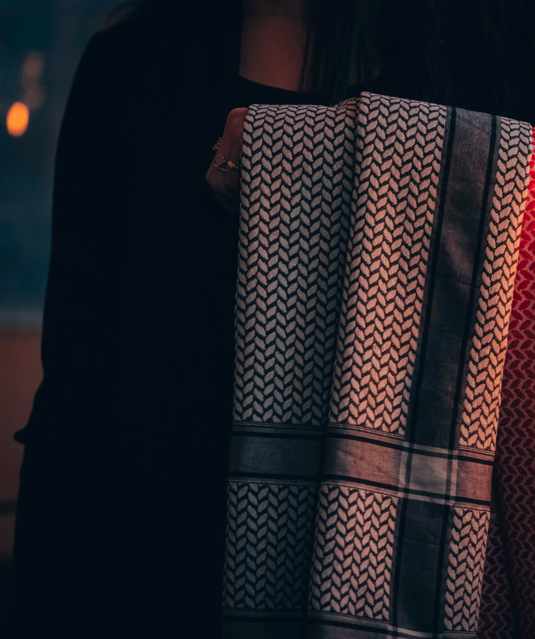 Keffiyeh - Casablanca (White On Black)