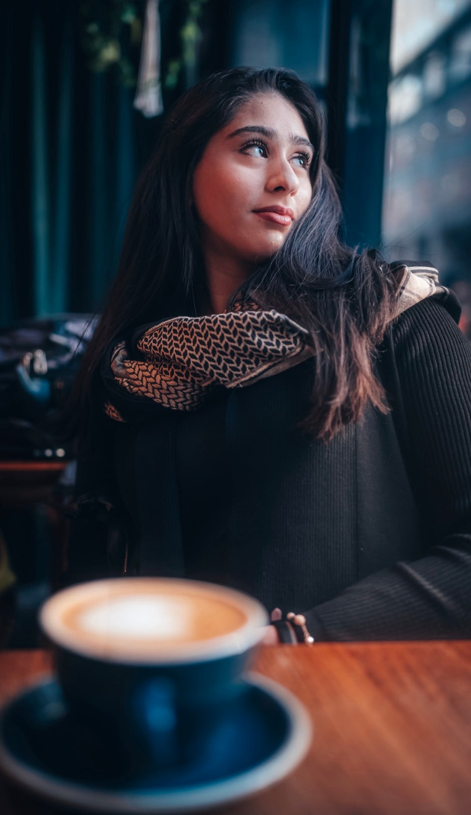 Keffiyeh - Casablanca (White On Black)