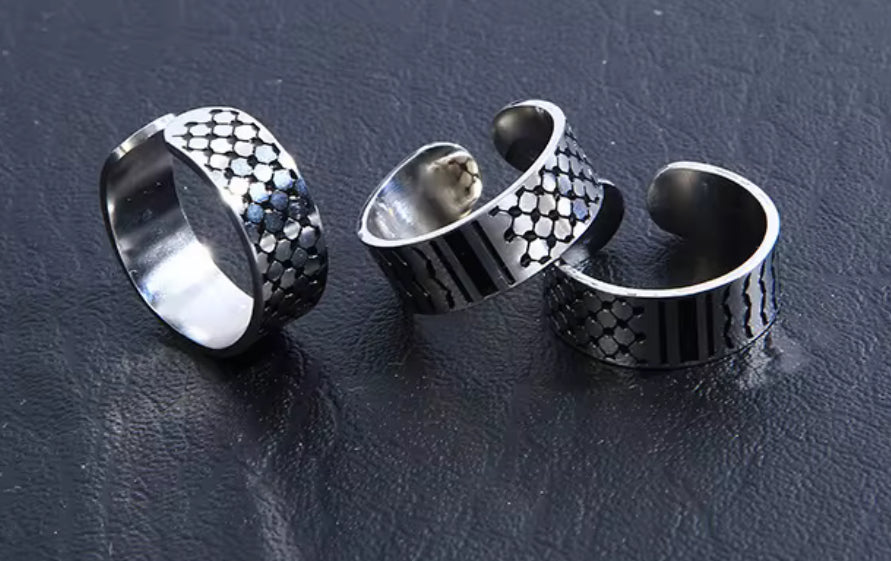 Keffiyeh Ring