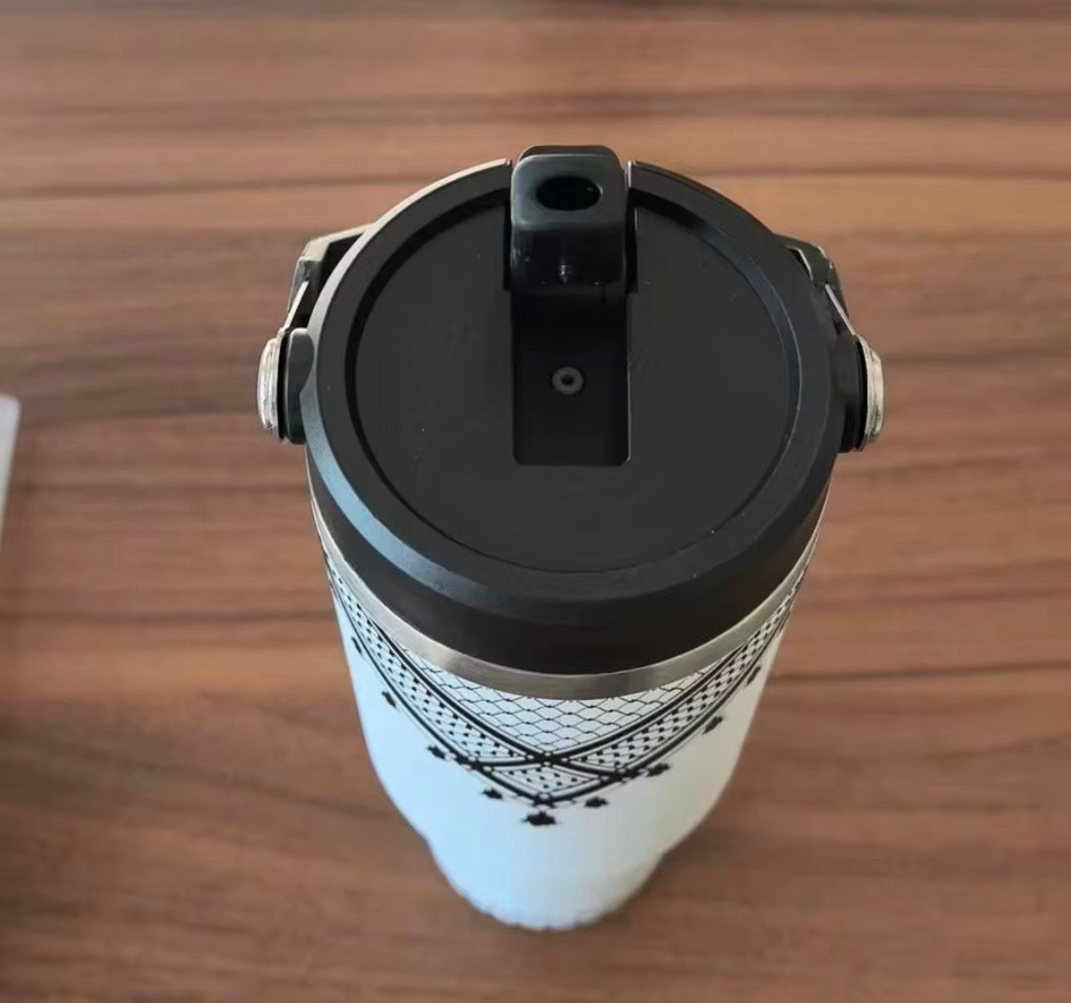 Keffiyeh-Inspired Stanley IceFlow Tumbler (40oz)