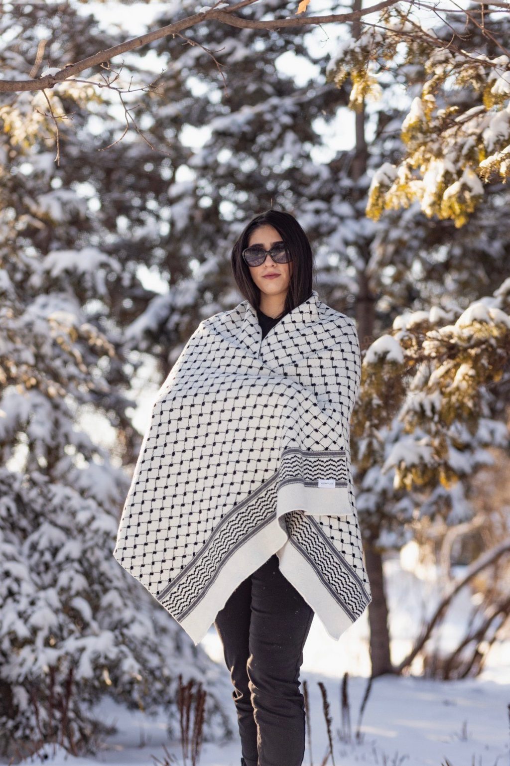 Premium Winter Keffiyeh - Traditional Palestinian Pattern