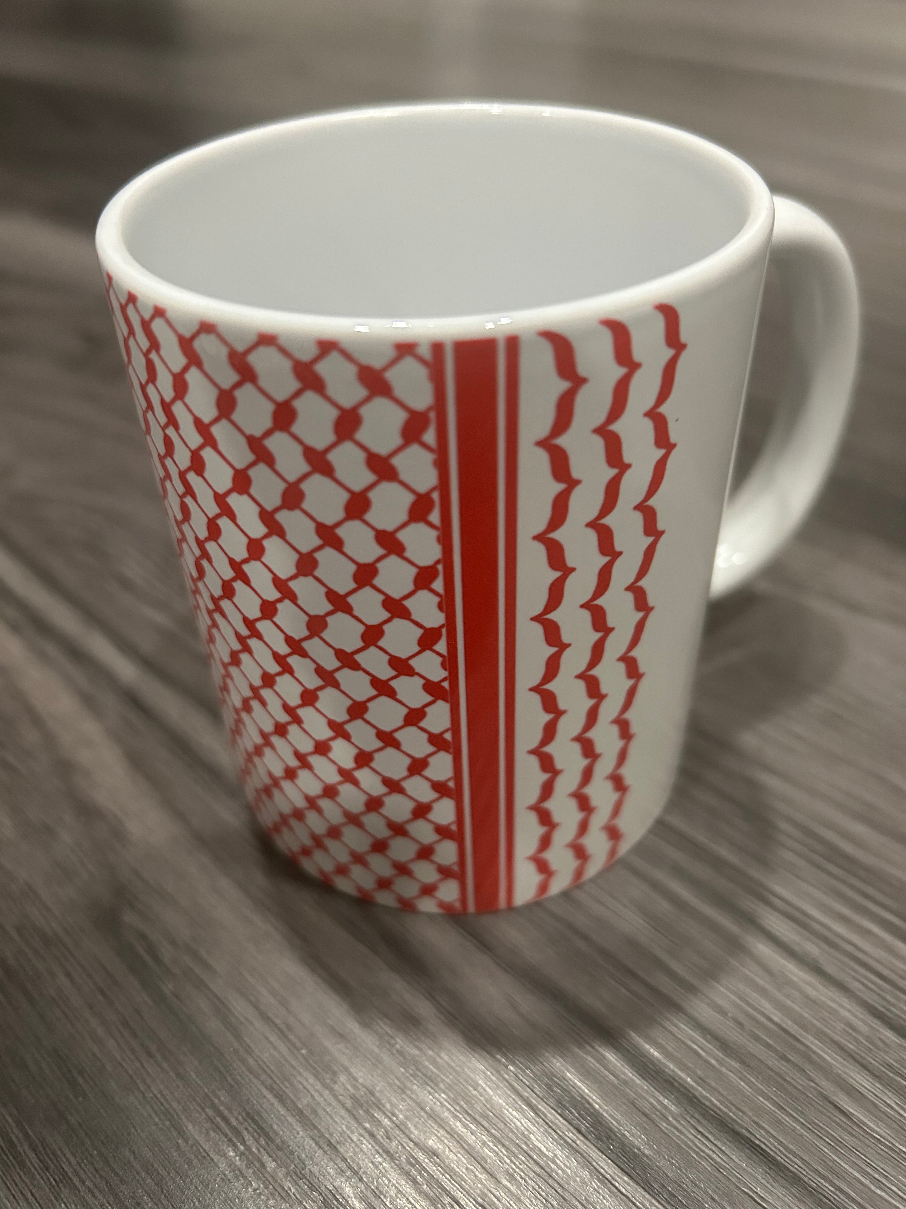 Red & White Keffiyeh Pattern Mug
